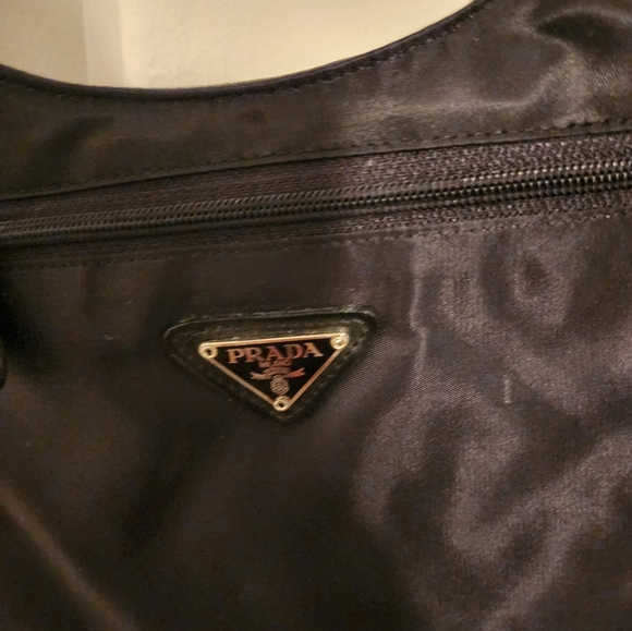 PRADA CROSSBODY BAG NWT - Picture 2 of 4